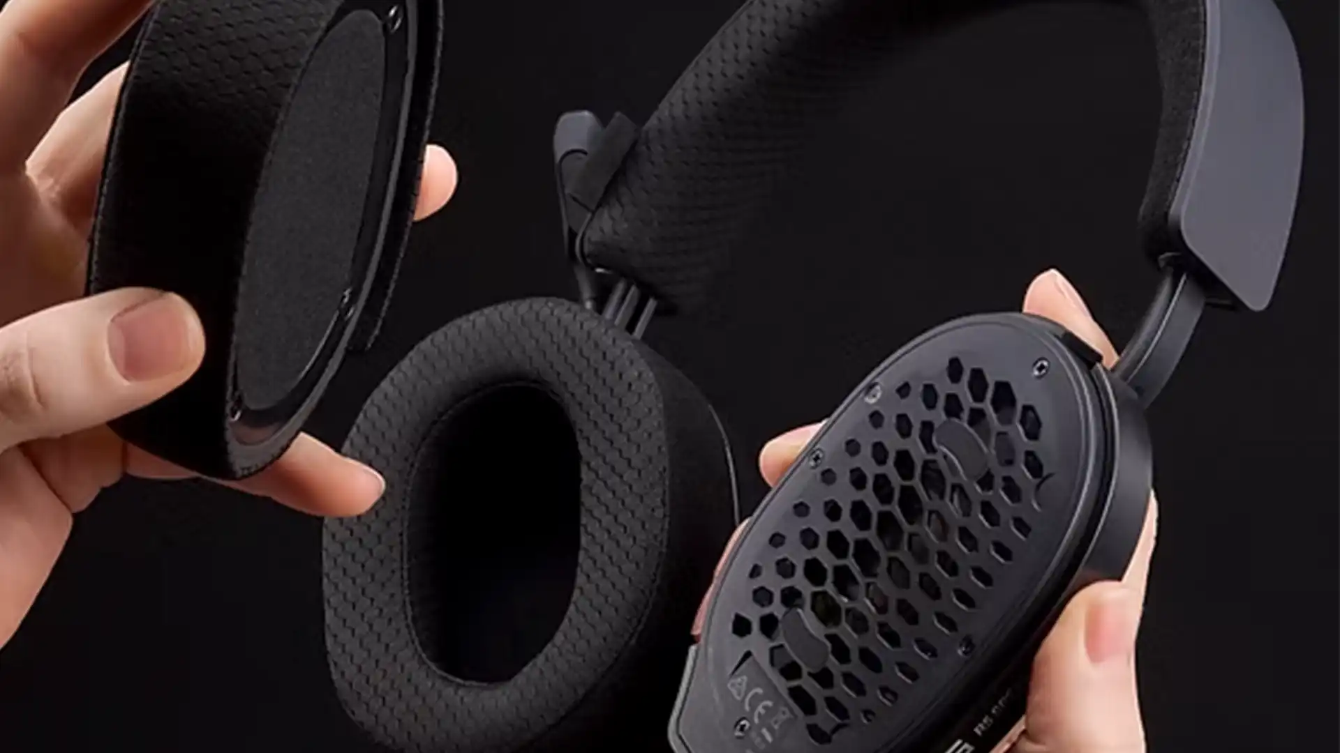 RIG R8 Spectre Pro headset 